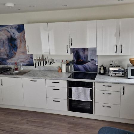 Number 10 Stunning Apartment, Fantastic Location! Exmouth Buitenkant foto