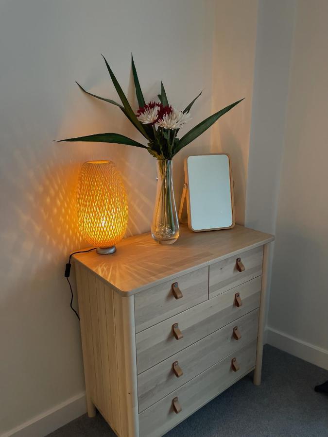 Number 10 Stunning Apartment, Fantastic Location! Exmouth Buitenkant foto