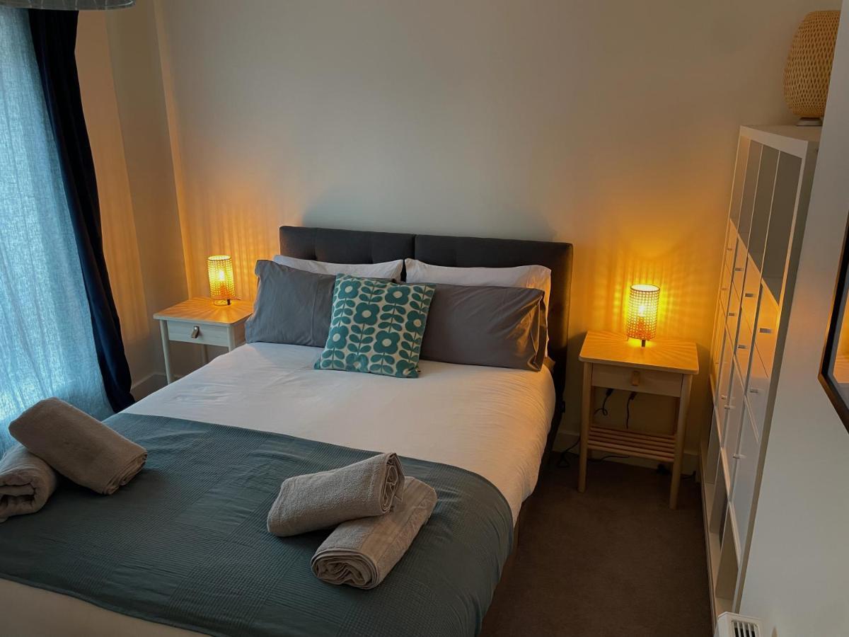 Number 10 Stunning Apartment, Fantastic Location! Exmouth Buitenkant foto